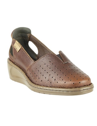 Zapato de piel para mujer