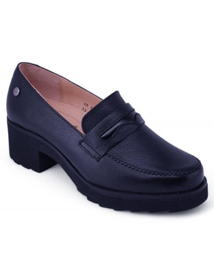 Zapato Cleo 01 de piel para mujer Zapato Cleo 01 de piel para mujer