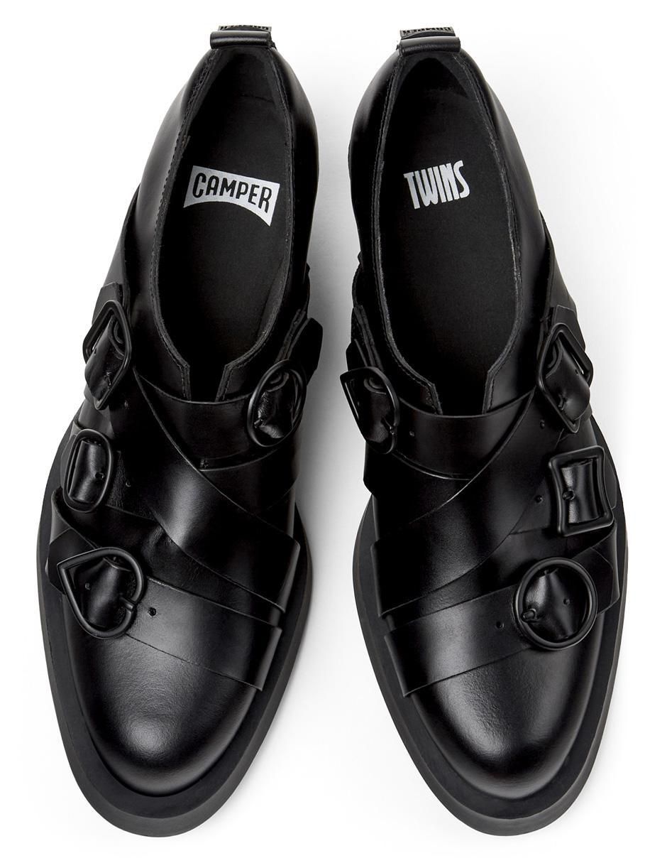 Zapato de piel para mujer