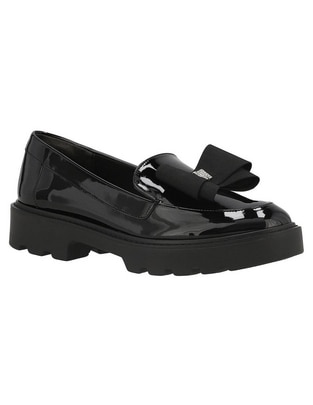 Zapato de charol para mujer Zapato de charol para mujer