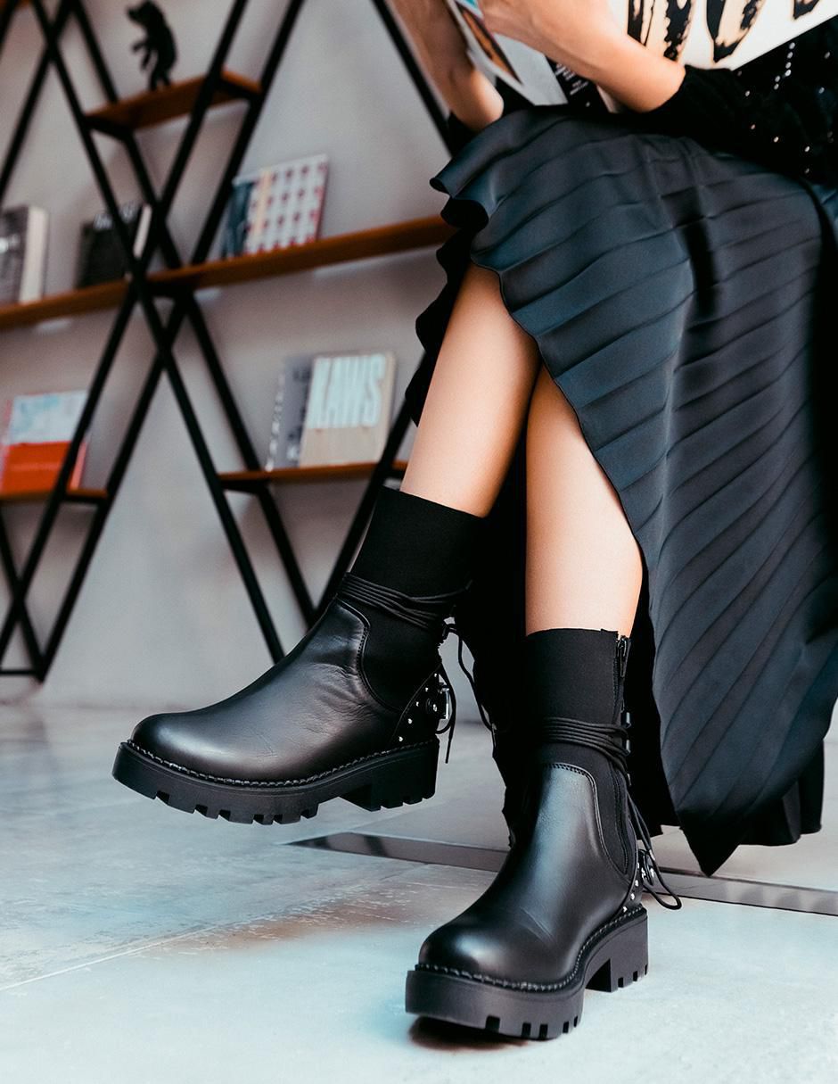 Bota combat arriba del tobillo Elán Choose Your Way Best Seller de piel para mujer