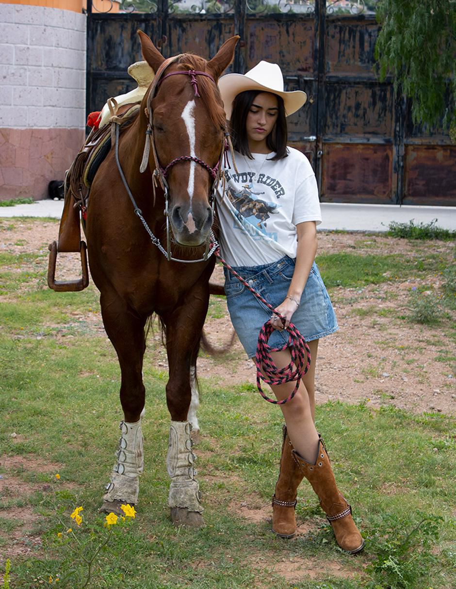Bota cowboy media pierna Elán Choose Your Way Best seller de gamuza para mujer