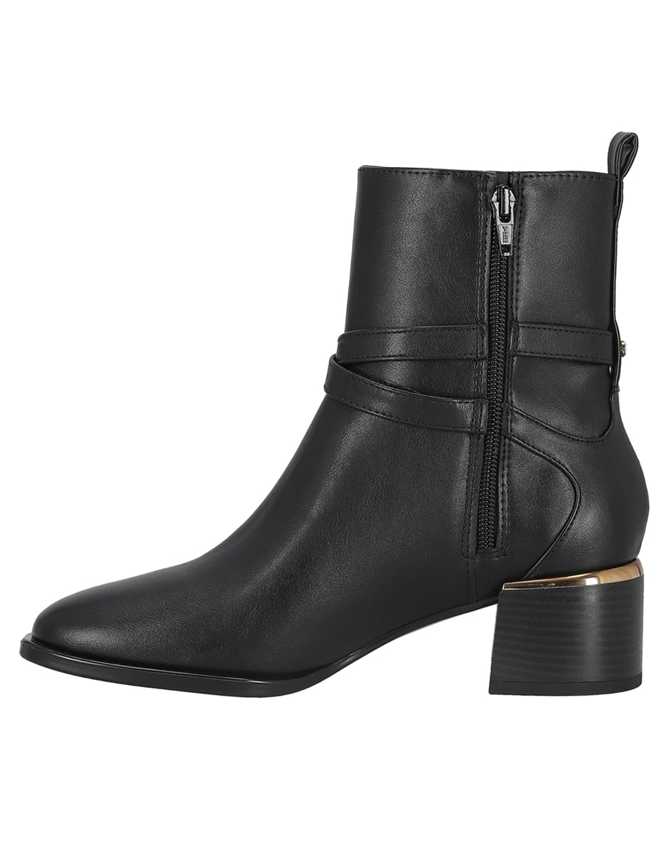 Bota arriba del tobillo Westies para mujer