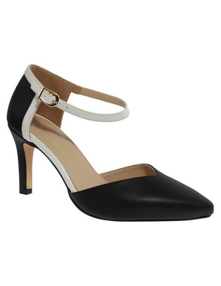 Zapatilla piel