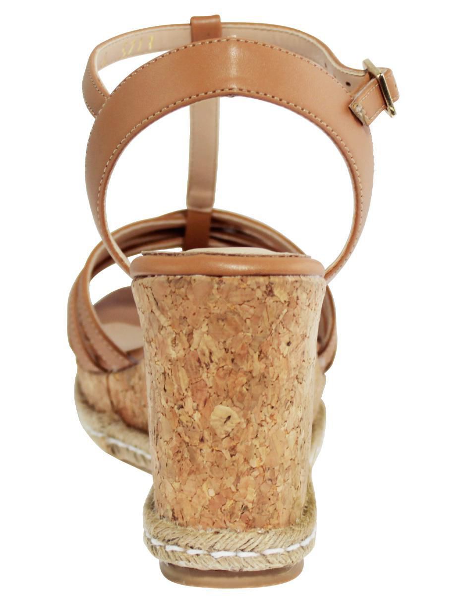 Zapato de piel para mujer