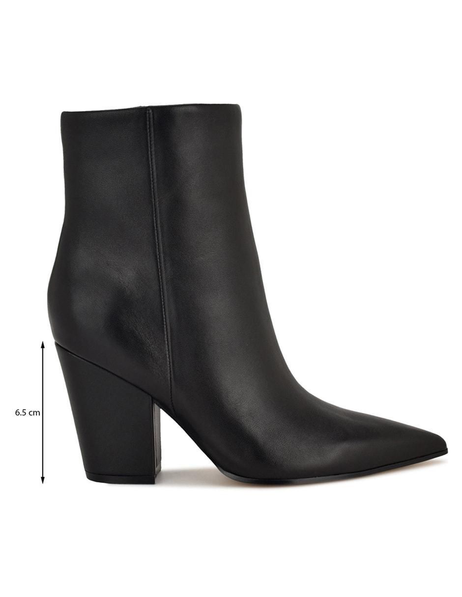 Botín arriba del tobillo Nine West de piel para mujer