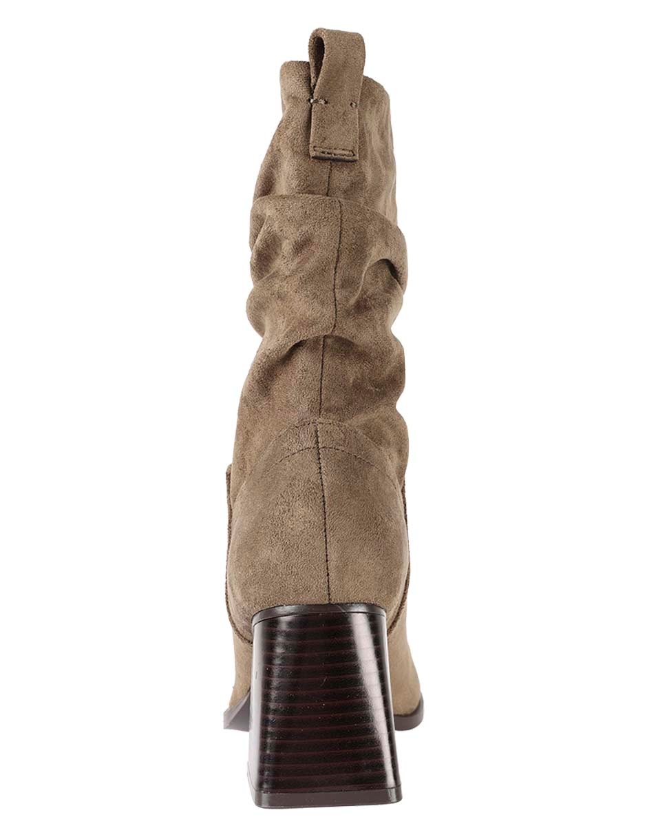Bota cowboy media pierna Call It Spring para mujer