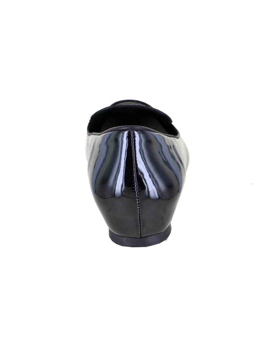 Mocasín de charol para mujer 8