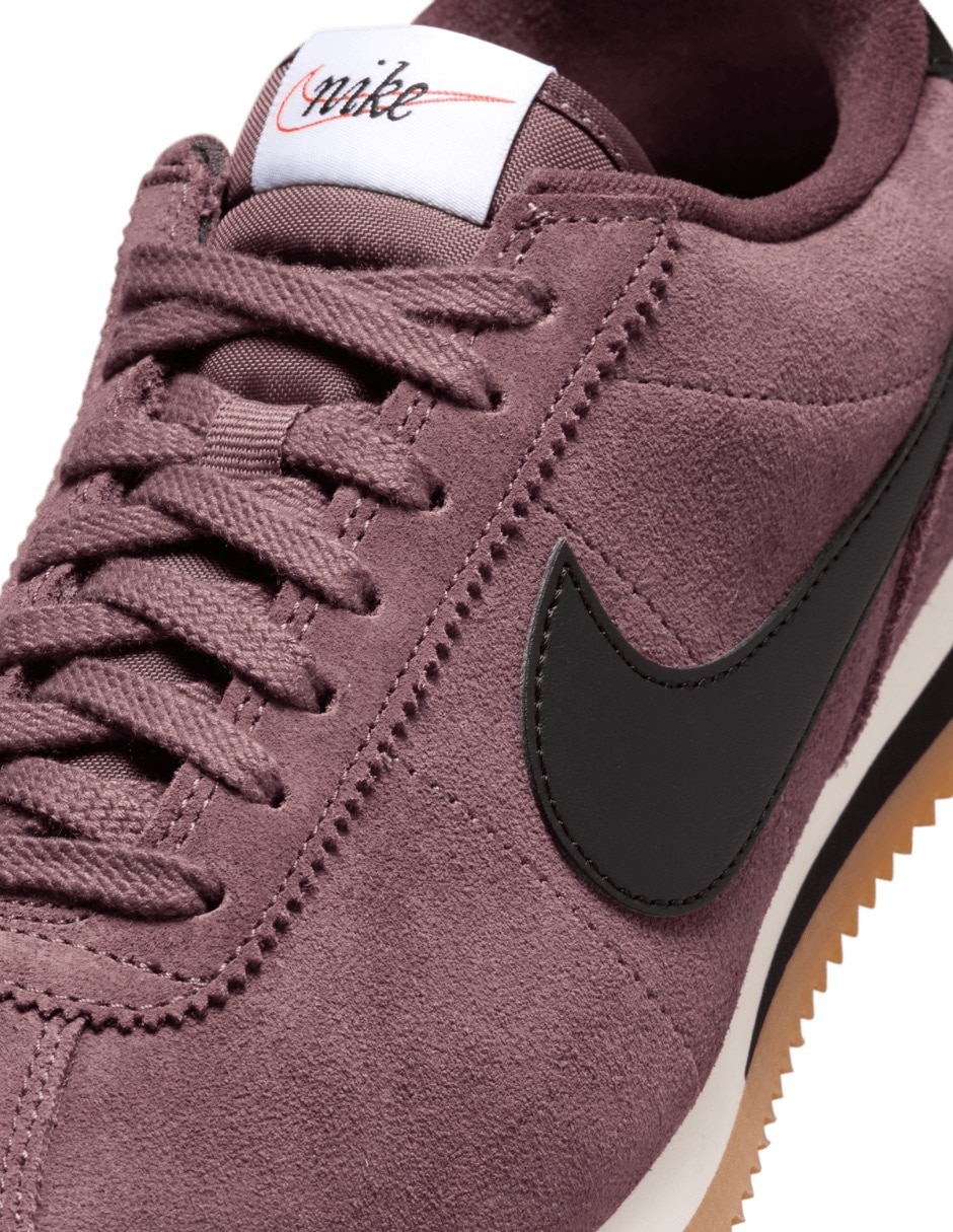 Tenis W Cortez para mujer 16