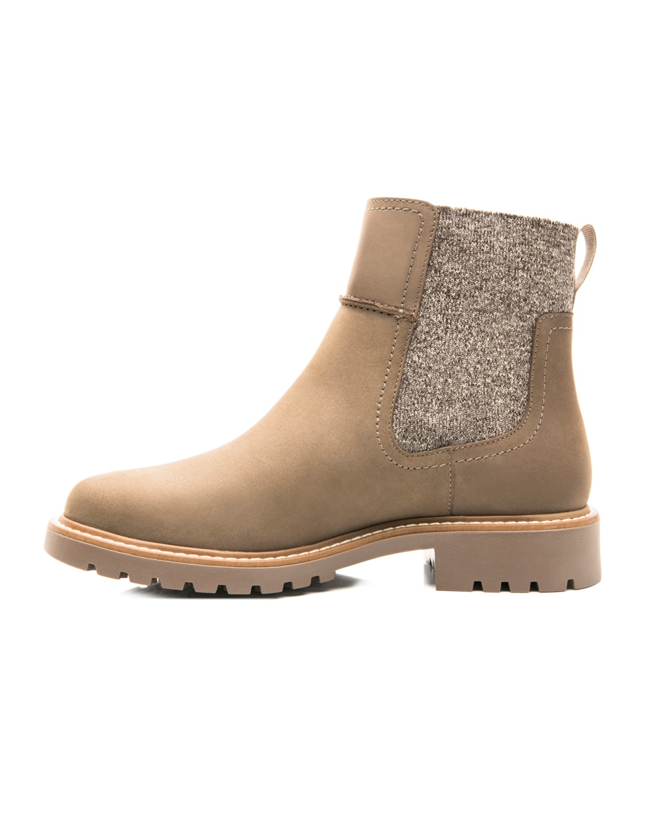 Botín arriba del tobillo Flexi casual de piel para mujer