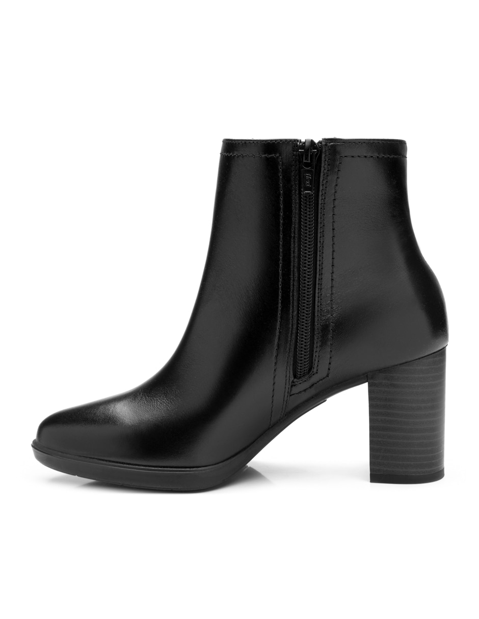 Botín arriba del tobillo Flexi de piel para mujer