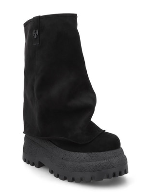 Bota media pierna para mujer Bota media pierna para mujer