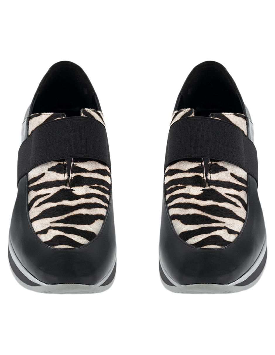Zapato de piel para mujer