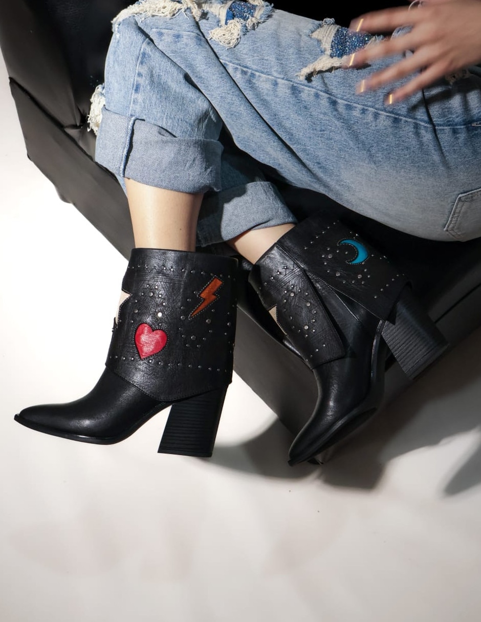 Bota cowboy arriba del tobillo Jossefina Carranza Moda Jossefina de piel para mujer