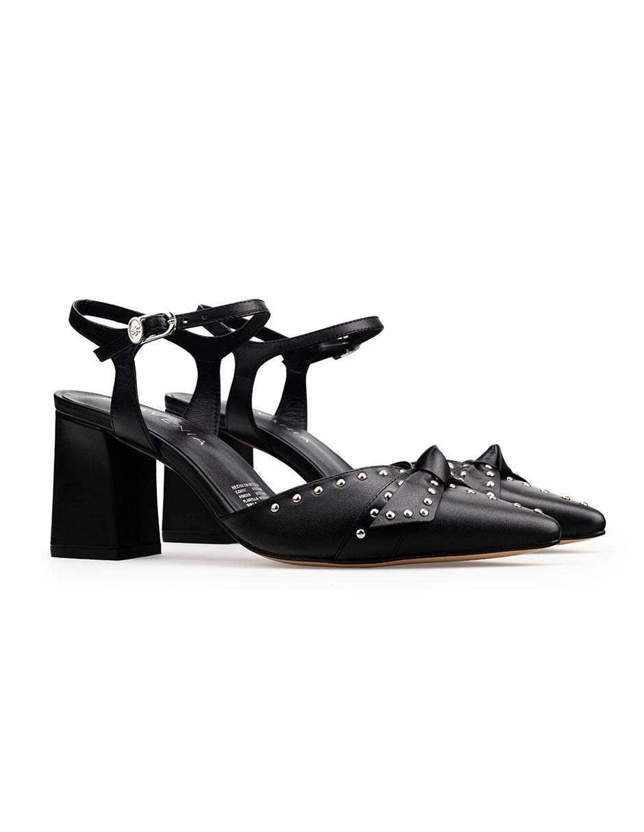 Zapatilla piel 4