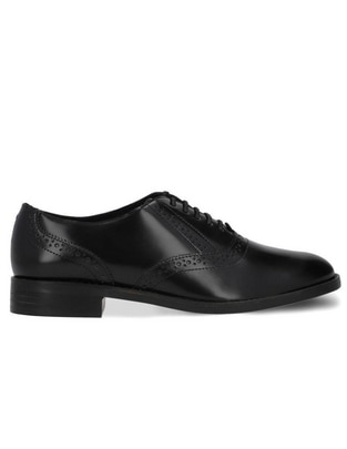 Zapato de piel para mujer Zapato de piel para mujer