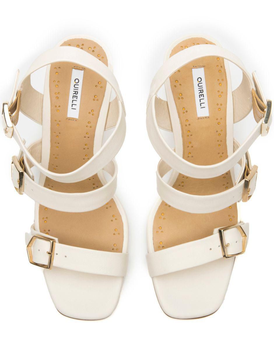 Beige claro
