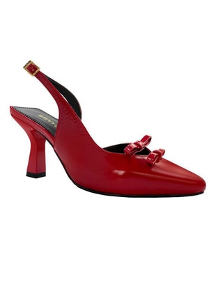 Zapatilla piel