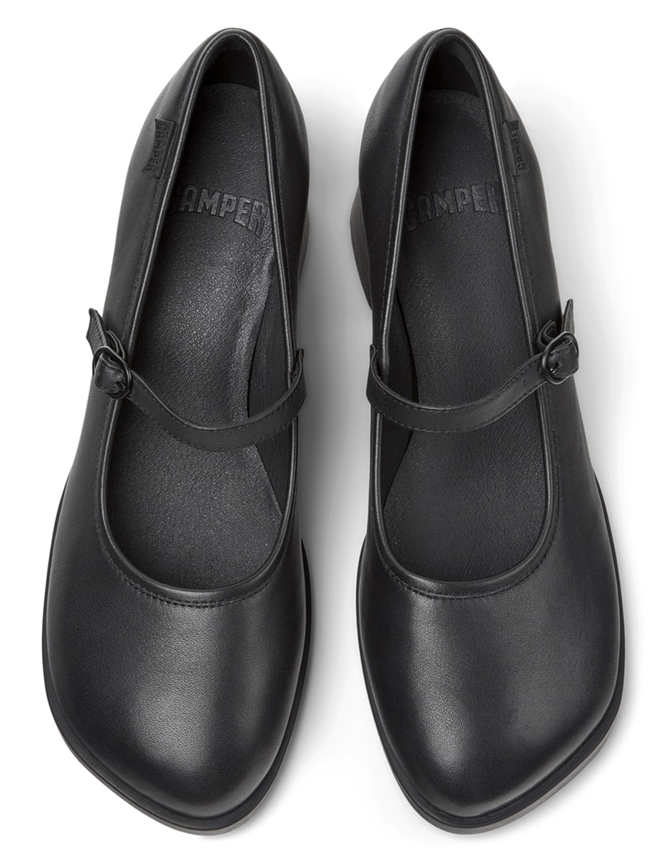 Zapatilla de piel kora 2