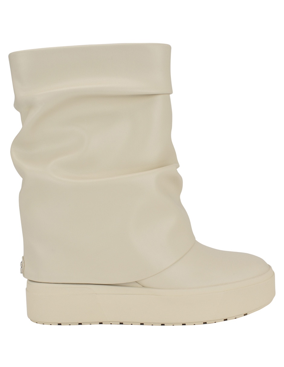 Bota arriba del tobillo para mujer 4