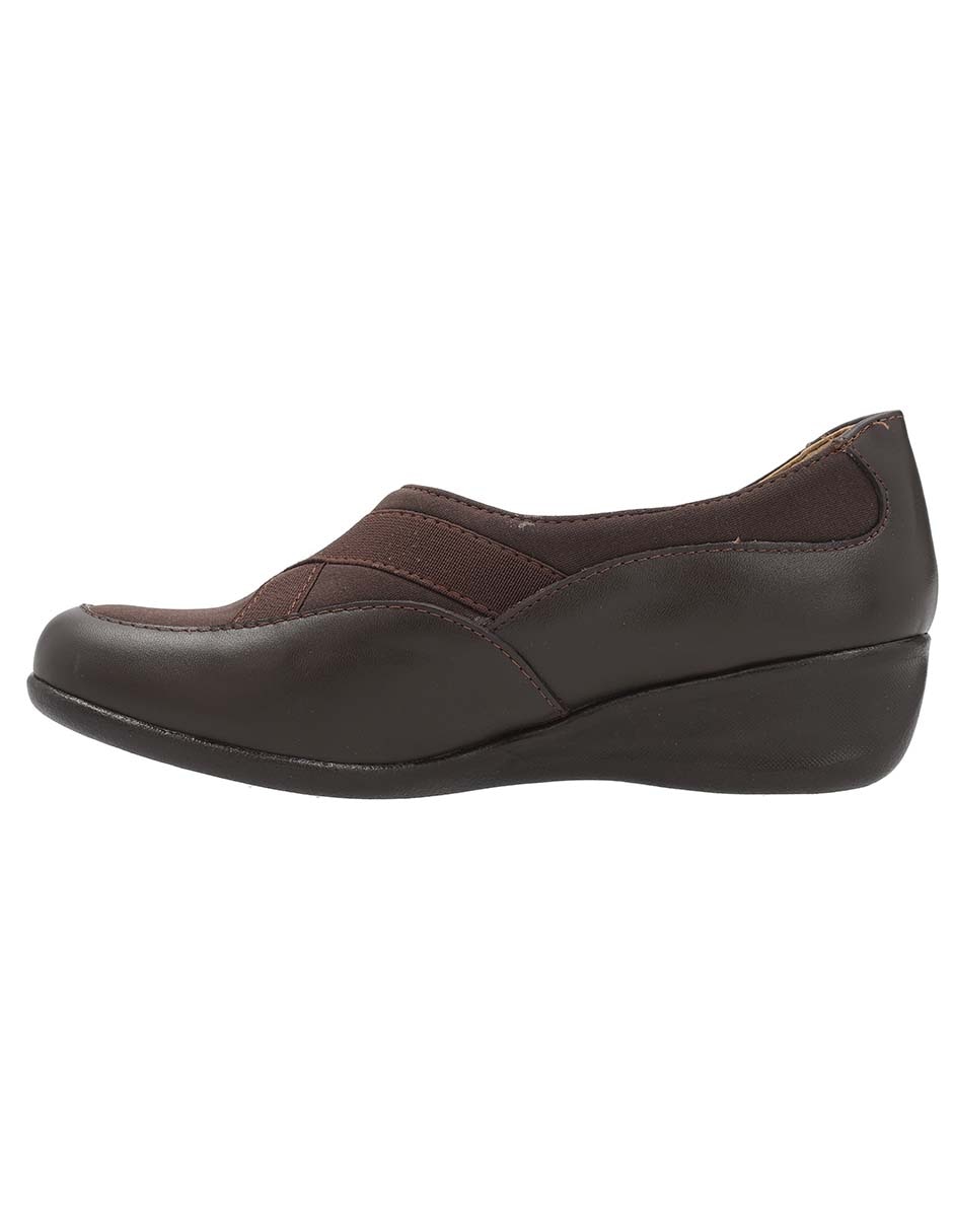 Zapato de piel para mujer