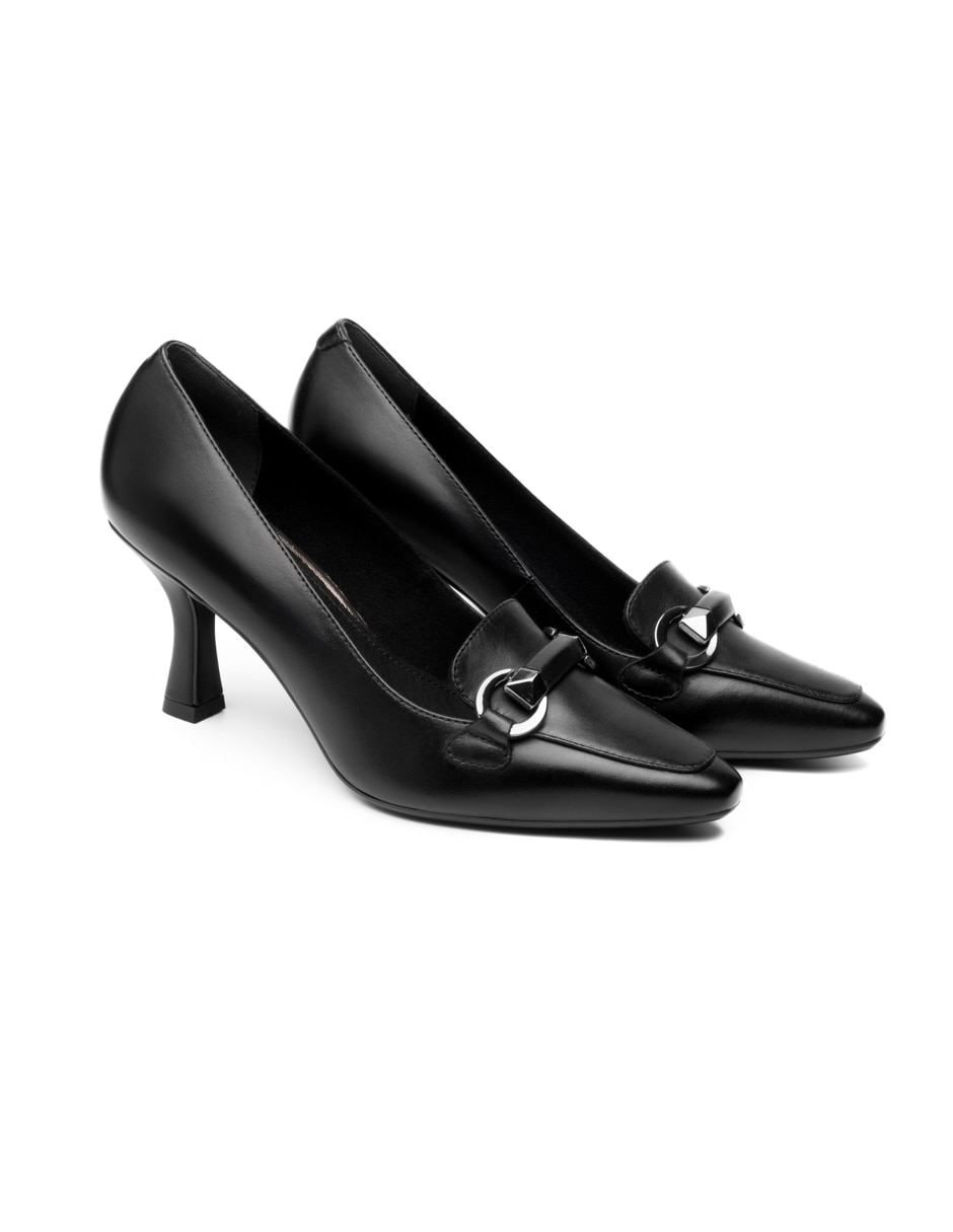 Zapatilla de piel 2
