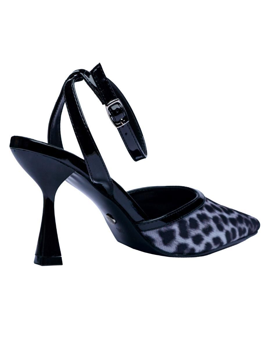 Zapatilla 10