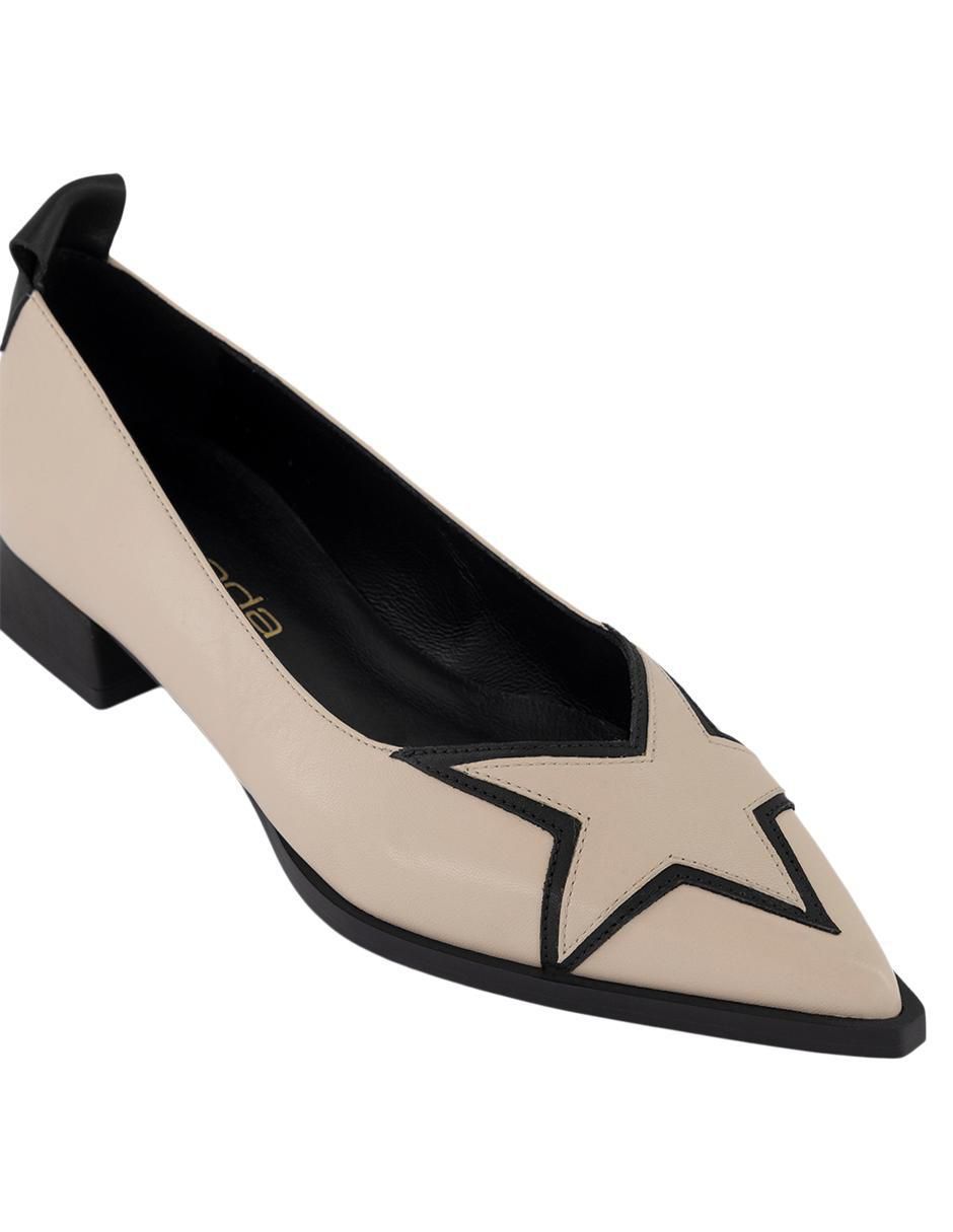Zapato de piel para mujer 4