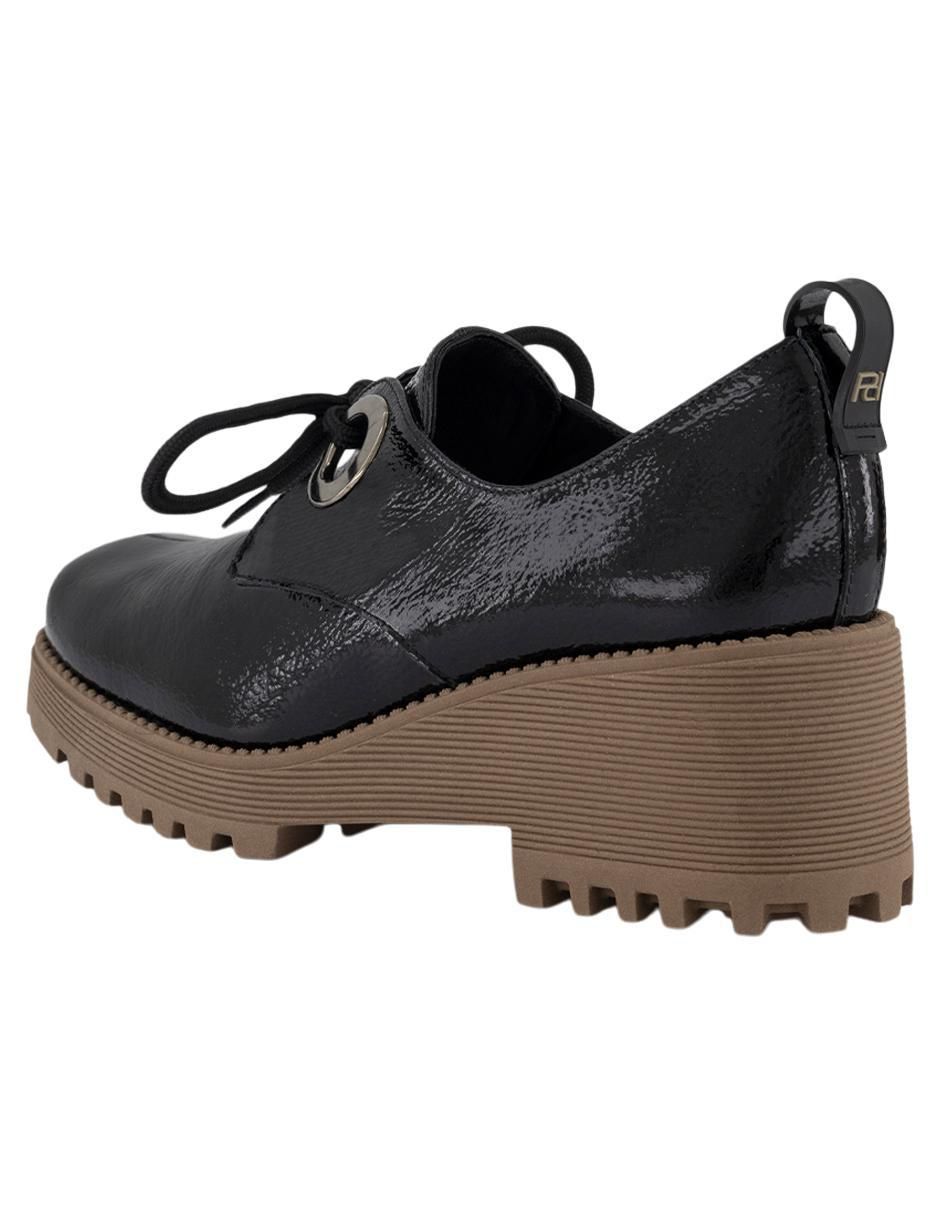 Zapato Prada de charol para mujer