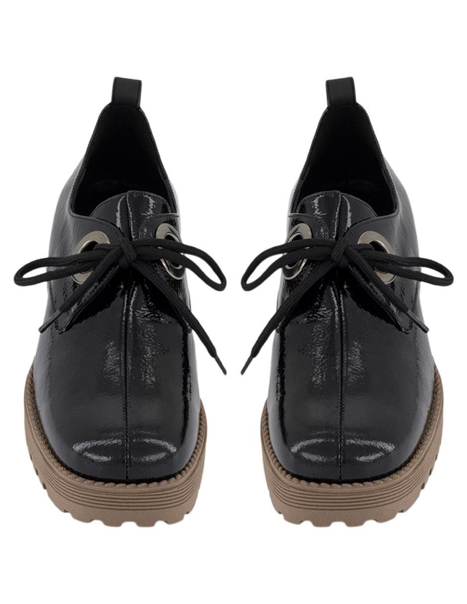 Zapato Prada de charol para mujer