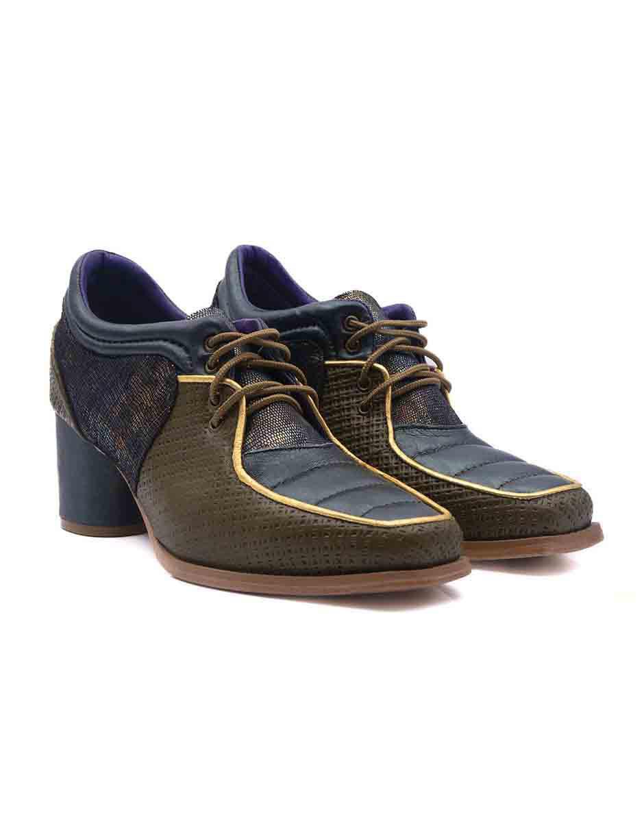 Zapato de piel para mujer