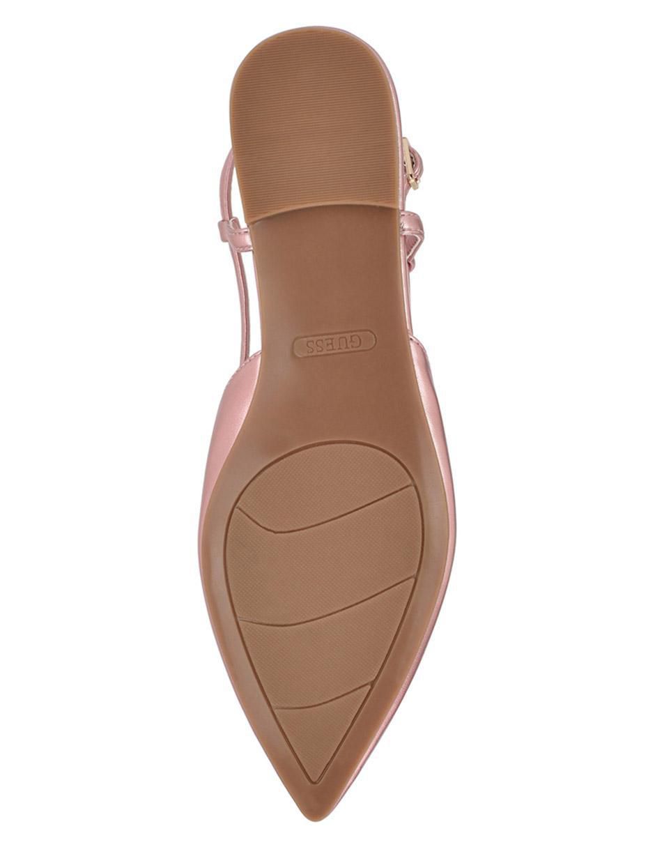 Zapato Guess de charol para mujer