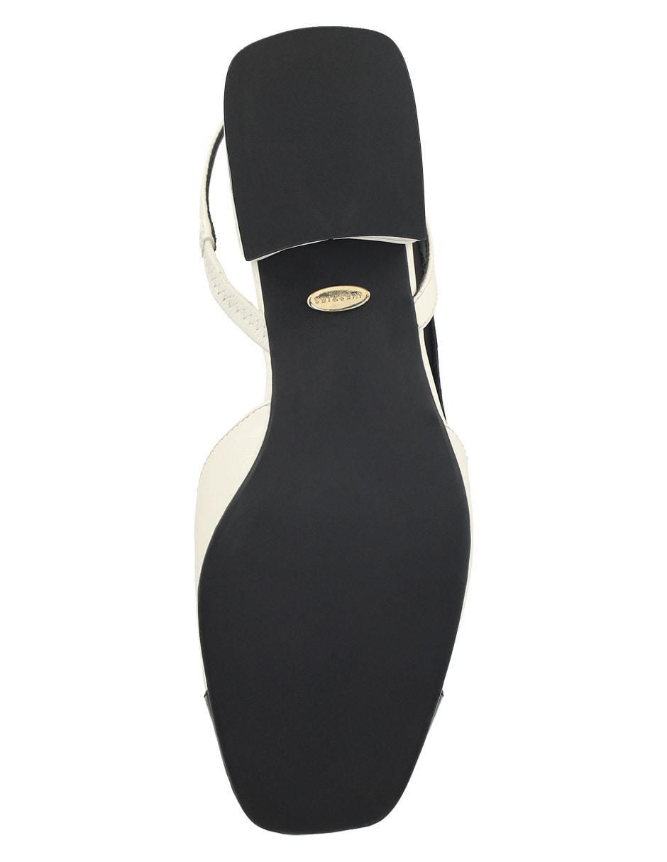 Zapatilla 4