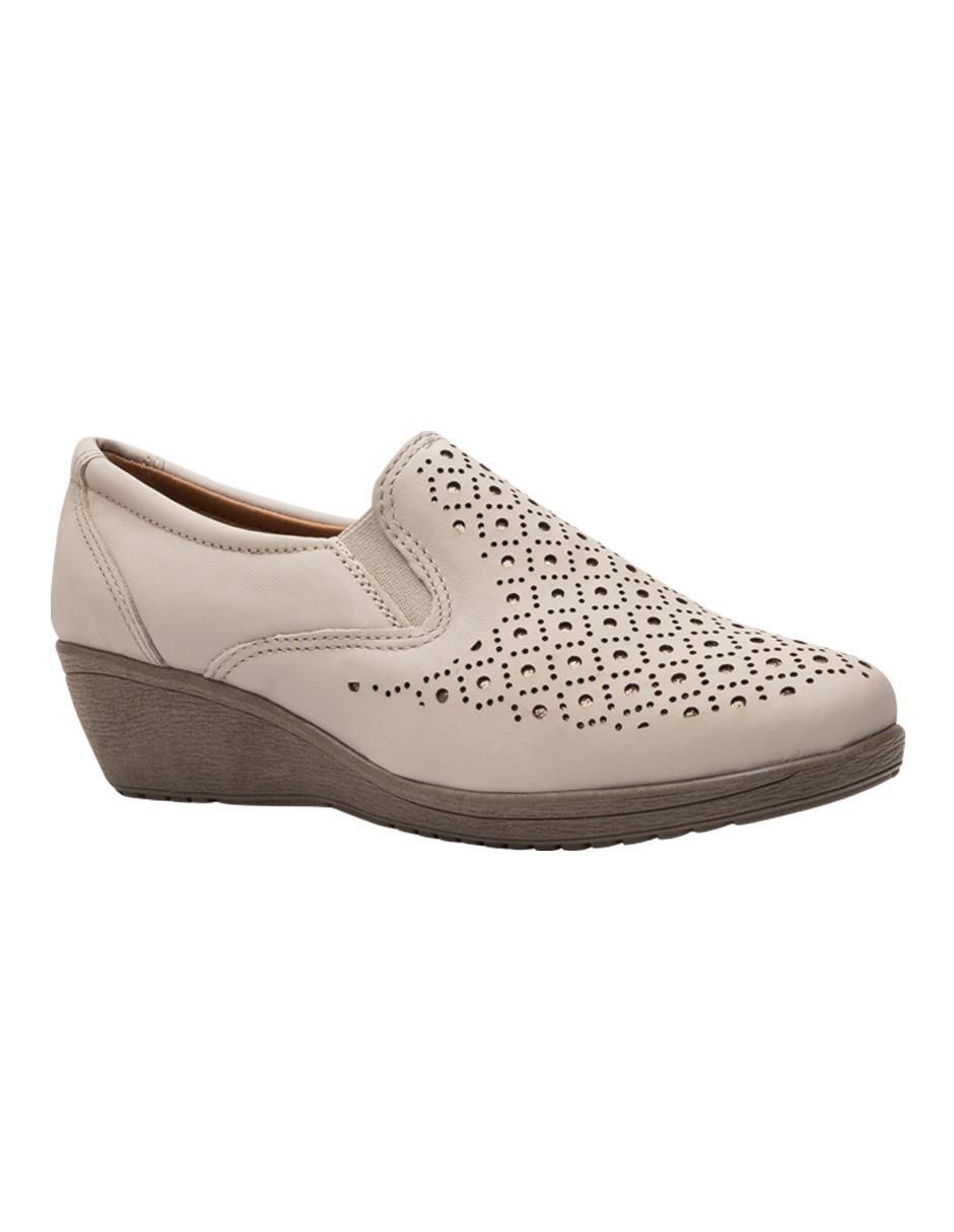 Zapato de piel para mujer