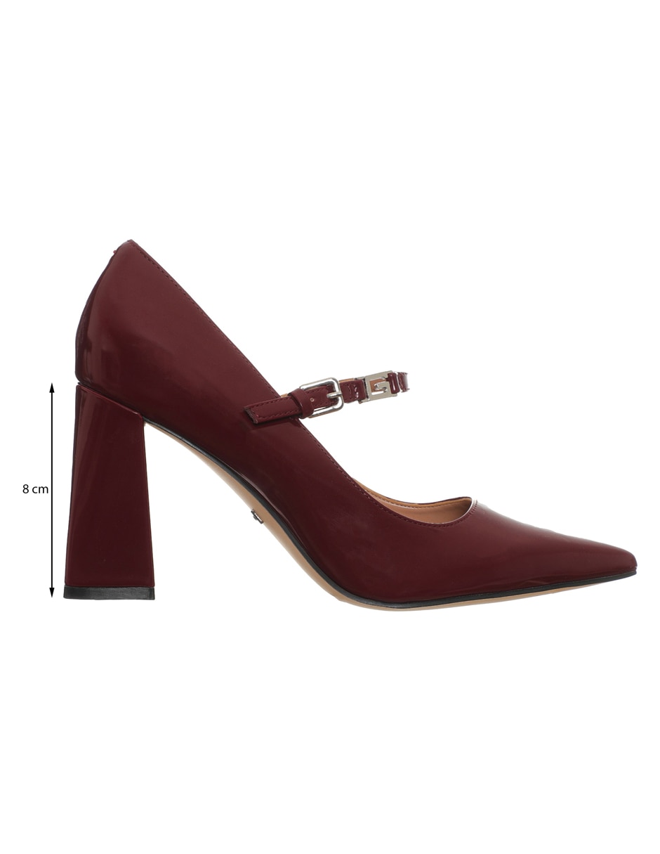 Zapatilla guess