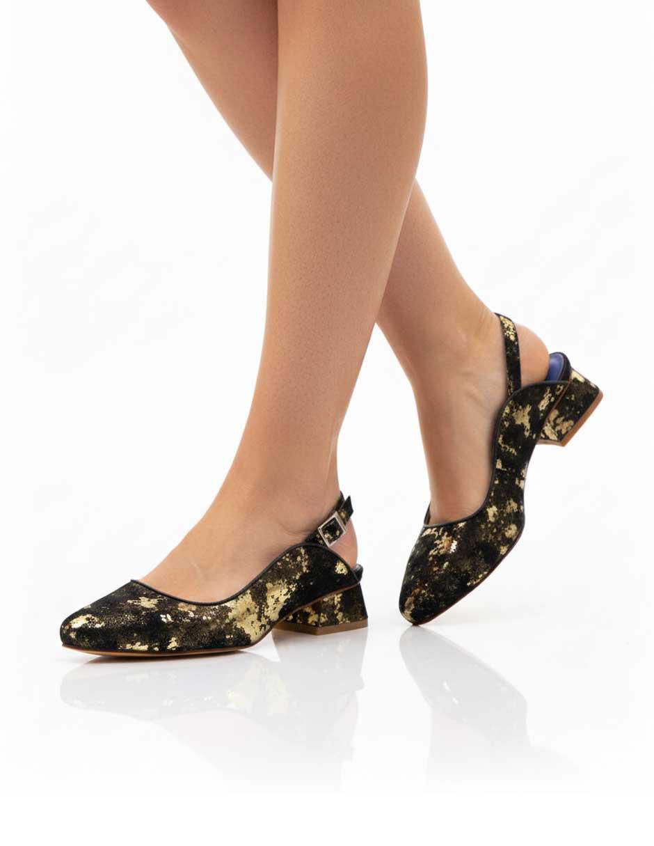 Zapatilla piel 2