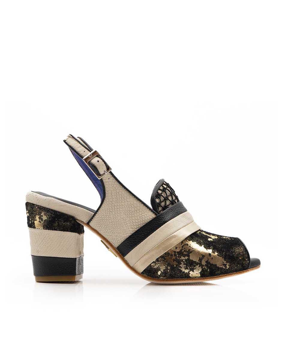 Zapato de piel para mujer