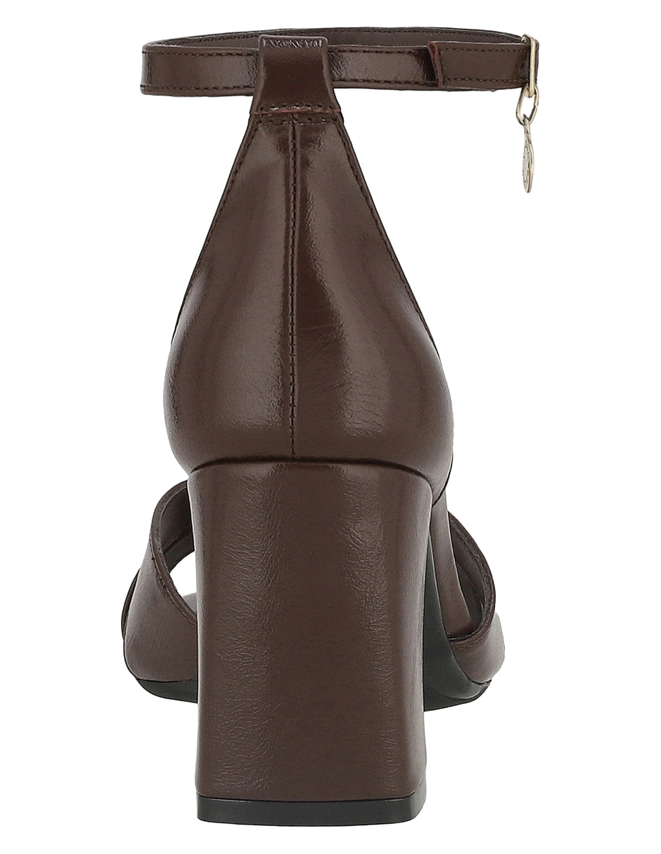 Sandalia para mujer 11