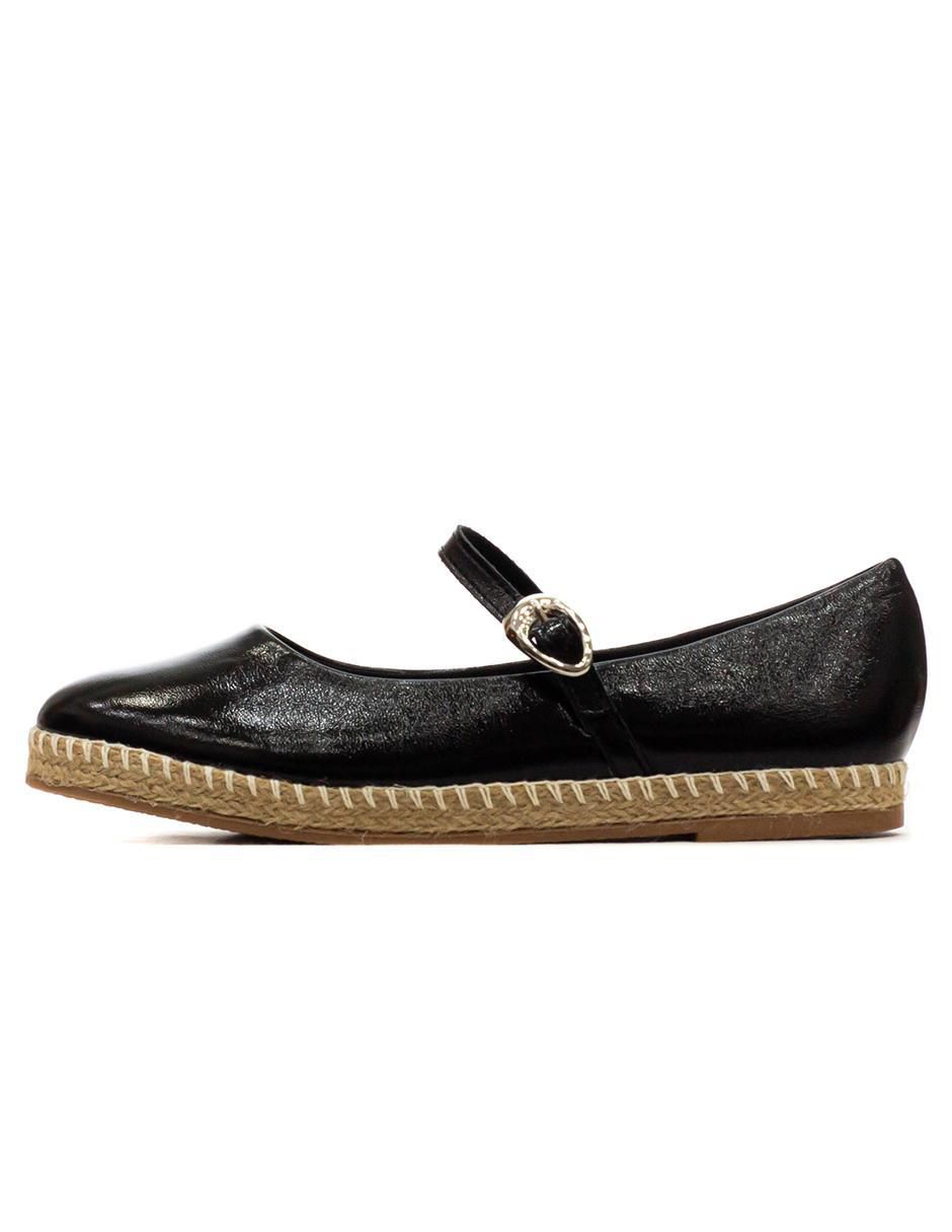 Zapato de charol para mujer