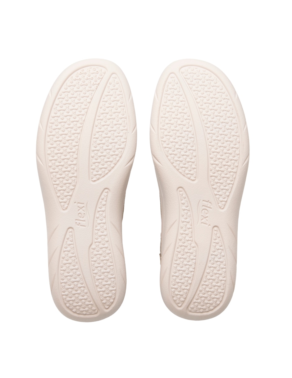 Zapato de piel para mujer 12