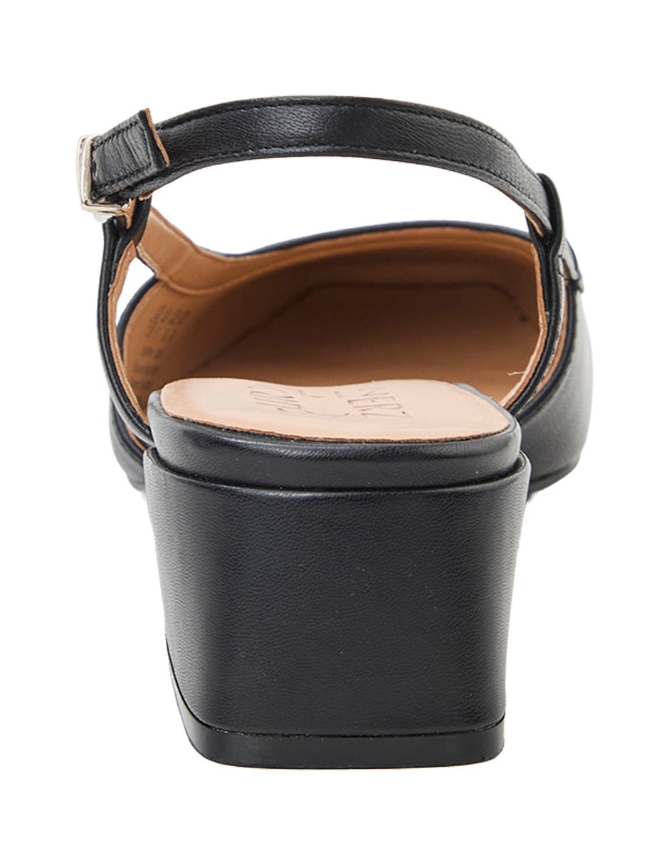 Zapatilla de piel 3