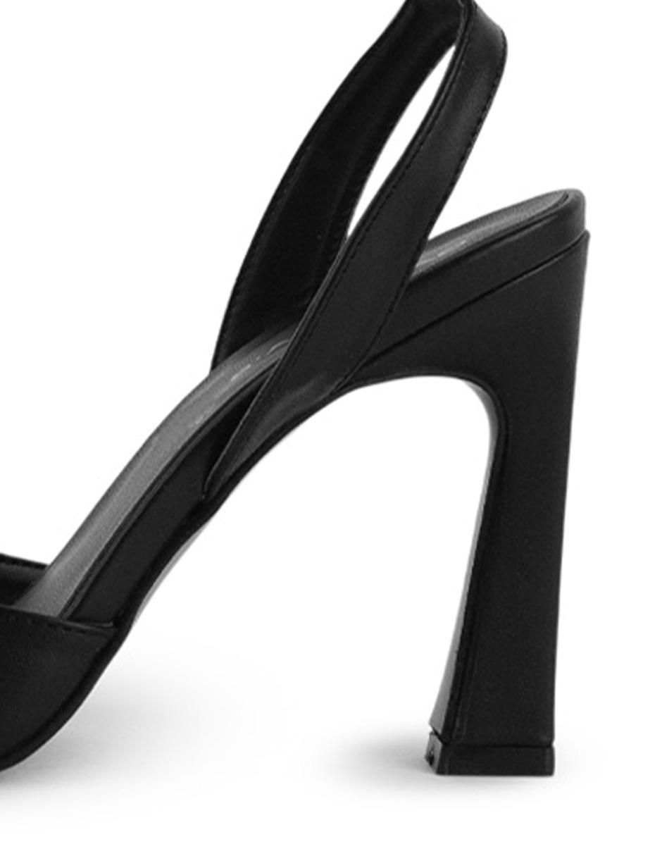 Zapatilla 4
