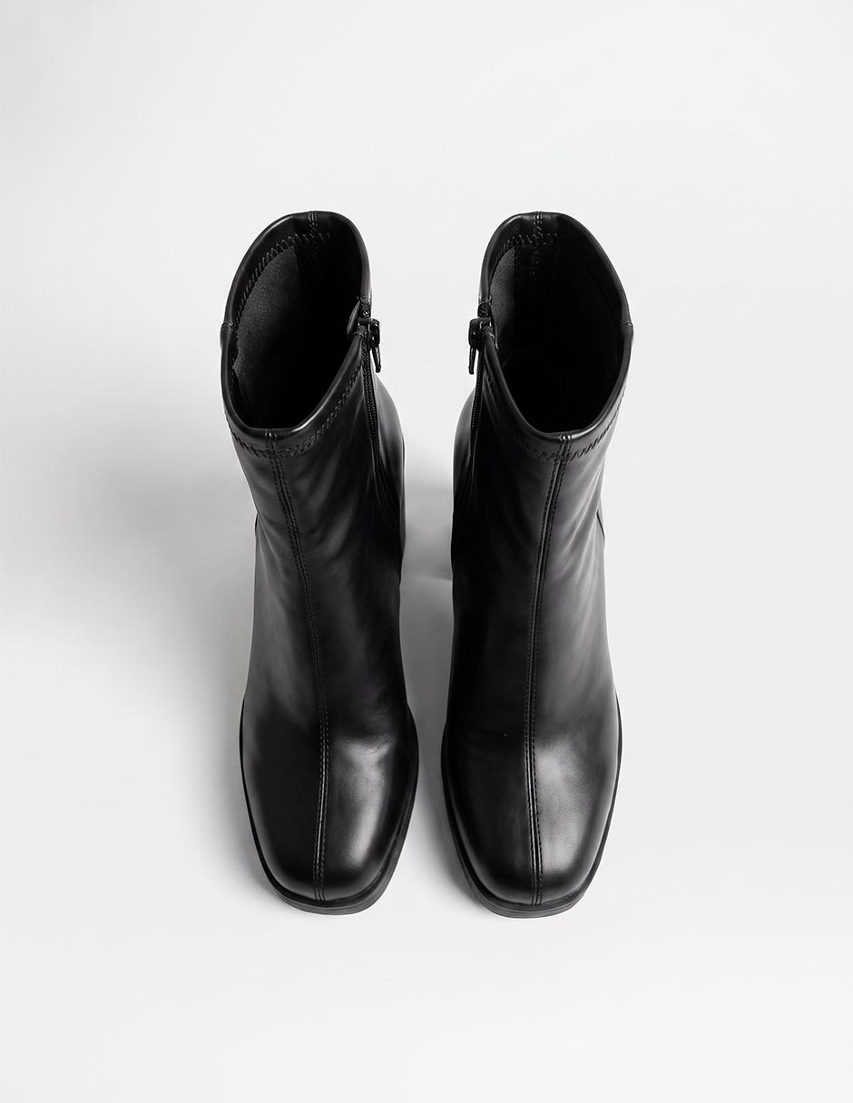 Bota arriba del tobillo para mujer 3