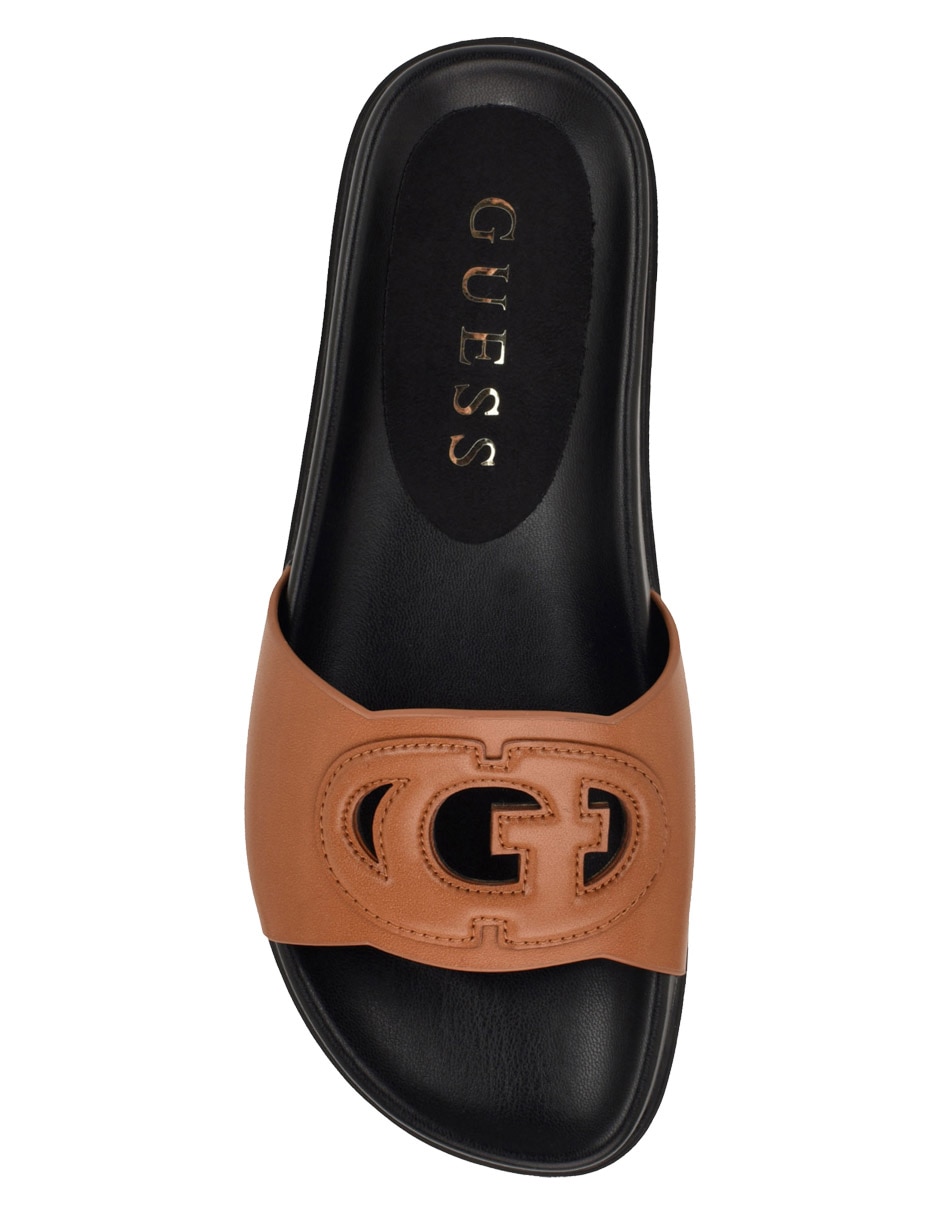 Sandalia plana Guess para mujer