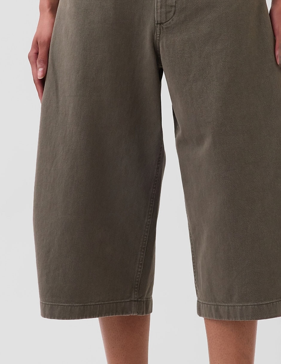 Pantalón capri amplio para mujer 2