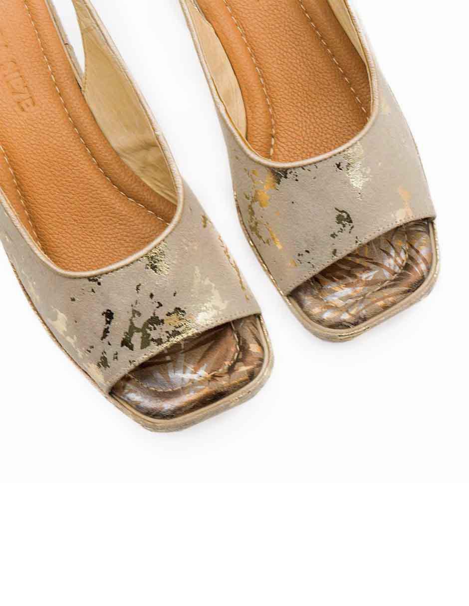 Sandalia para mujer 8