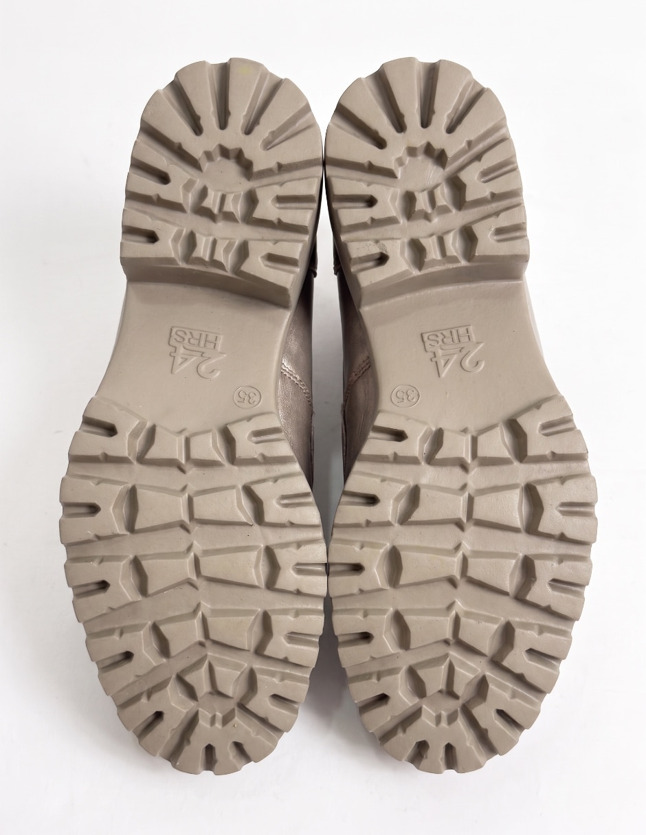 Zapatilla de piel 24 Horas 4