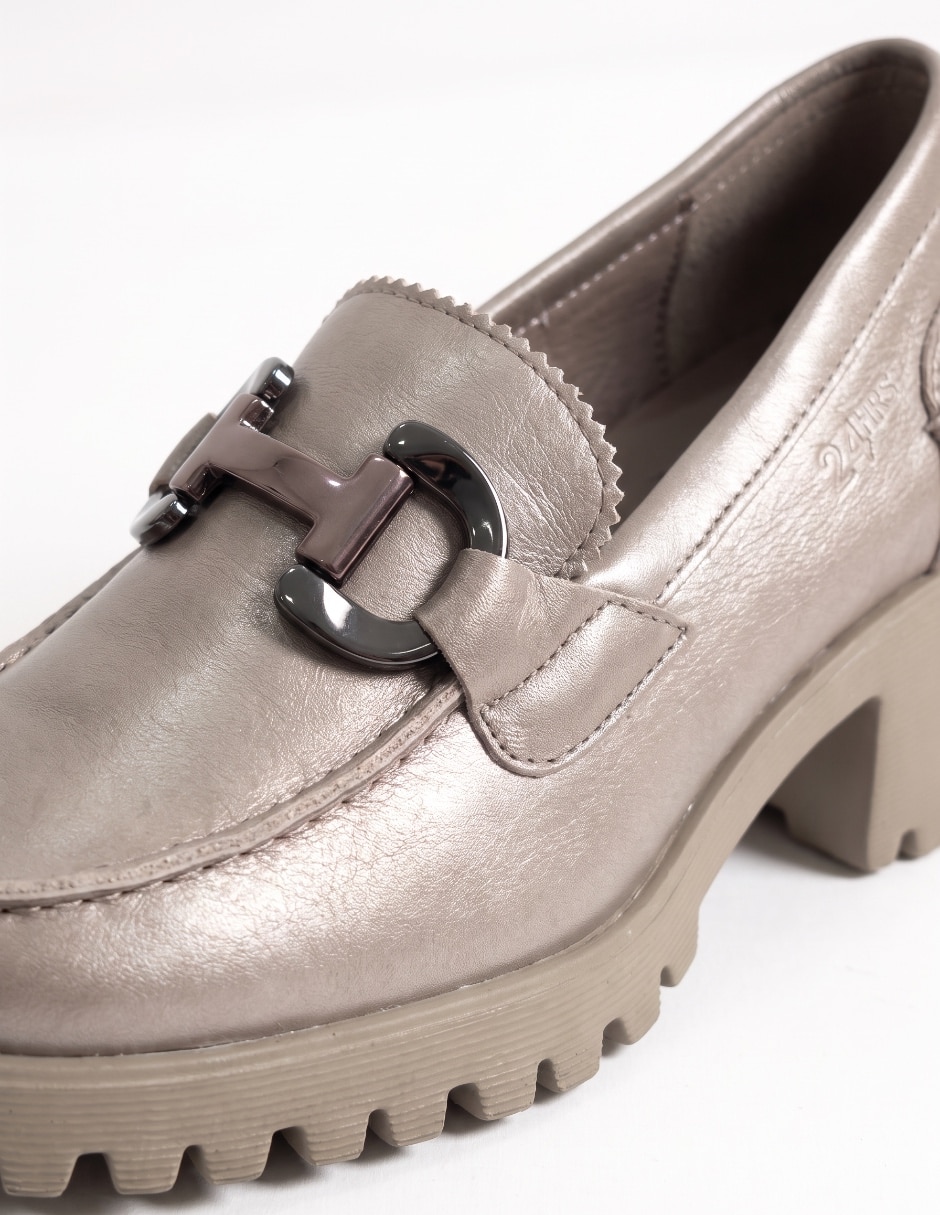 Zapatilla de piel 24 Horas 5
