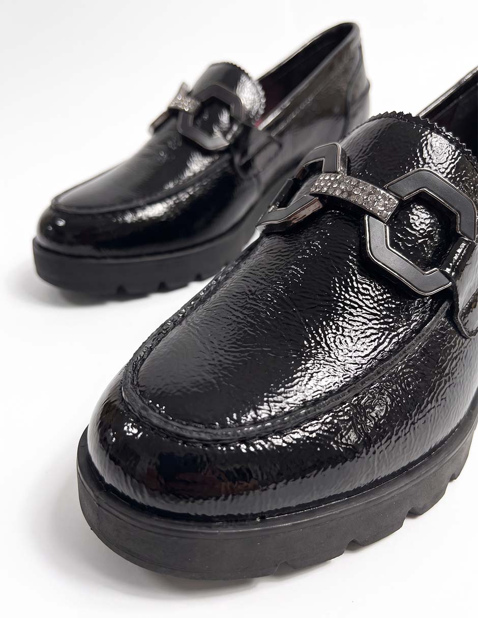 Zapatilla de piel 4