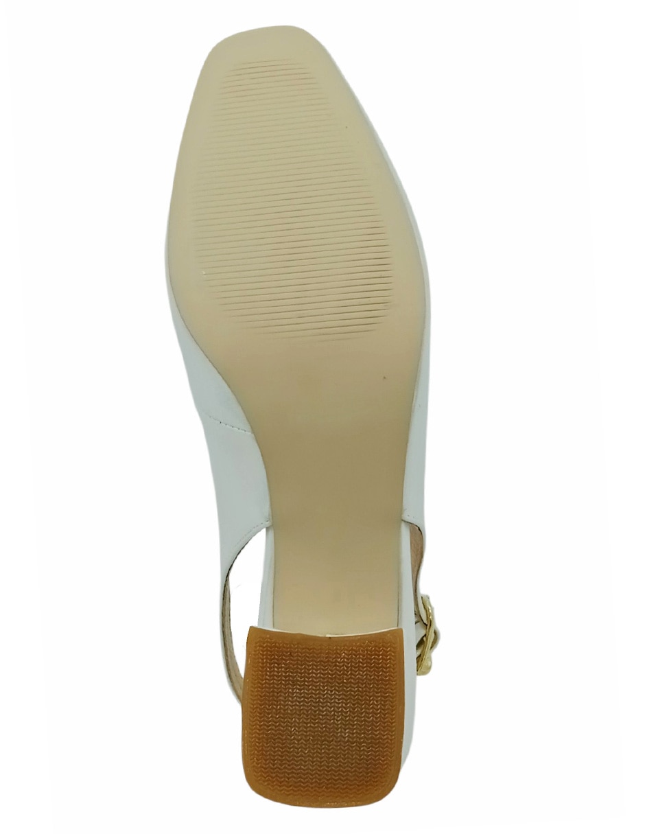 Zapatilla cuadrada 6